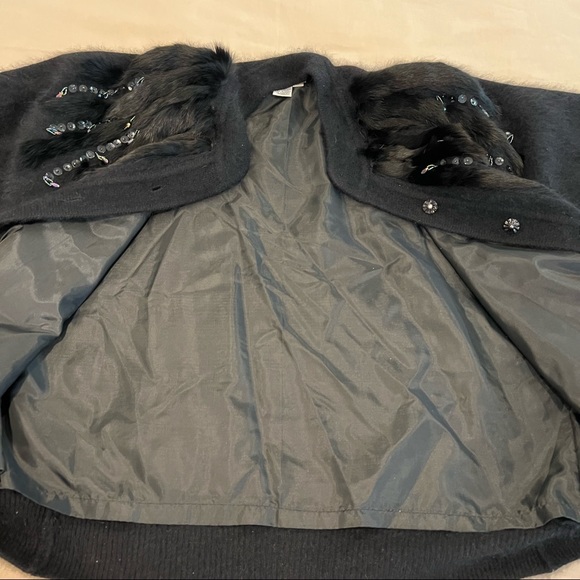 Sia Bellini rabbit fur/lambs wool sweater with jeweled embellishments size small - Picture 6 of 9